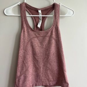 Super cute! Barley worn and in great condition.